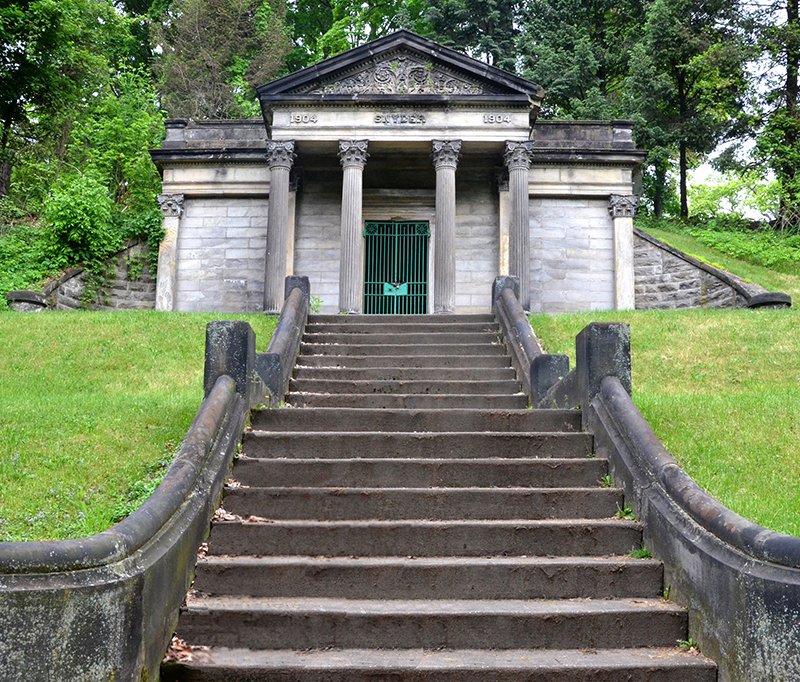 Snyder Mausoleum